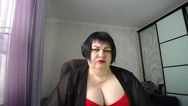 JuicyLady Di online show from 05-10-26, 05:00