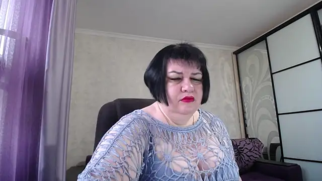 JuicyLady Di online show from 03-19-26, 06:13