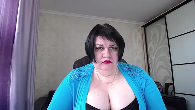 JuicyLady Di online show from 11-05-25, 06:27