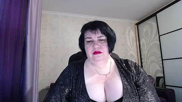 JuicyLady Di online show from 12-01-25, 05:41