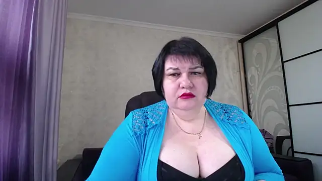 JuicyLady Di online show from 12-18-25, 08:41