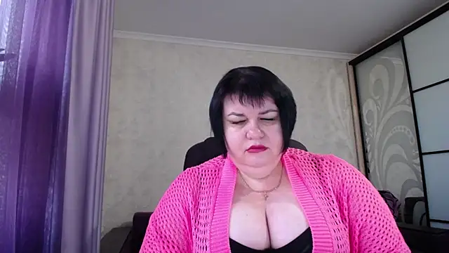 JuicyLady Di online show from 10-13-25, 04:47