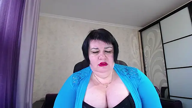 JuicyLady Di online show from 10-23-25, 05:06