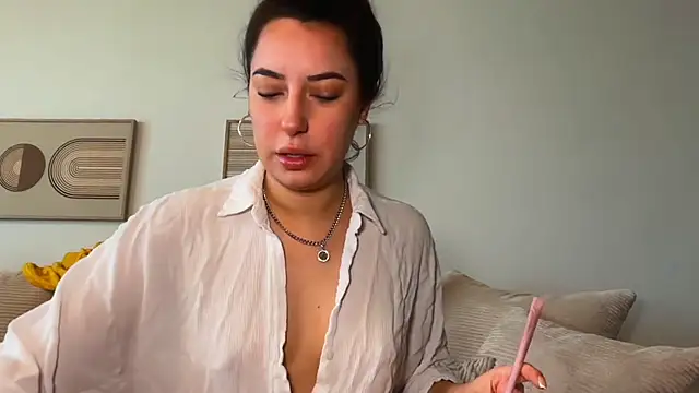 SissiVienna online show from 03-23-26, 02:06