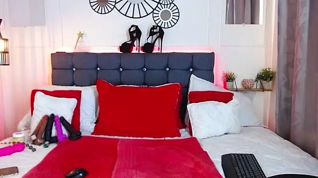 Ashley Beenson online show from 09-25-25, 02:12