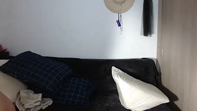 Snapshot of maya_hottt chatting on 03-03-25, 09:24 maya hottt online show from 03-03-25, 09:24