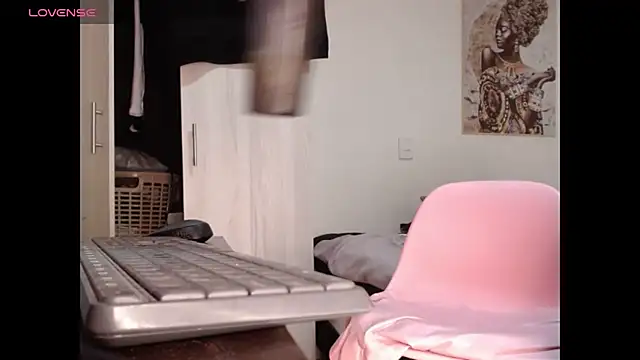 Corina Ts online show from 03-23-26, 02:17