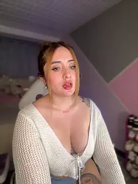 Sam Thompsoon  online show from 12-16-25, 02:27