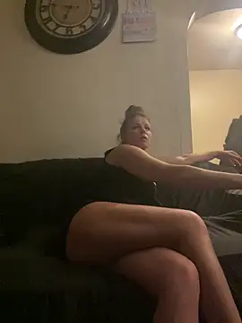 bustybunny25 online show from 05-03-26, 04:50