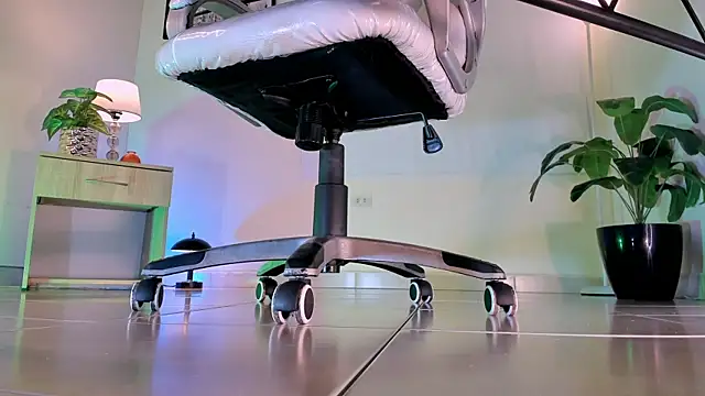 ArchieCollins online show from 10-15-25, 09:01