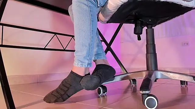 ArchieCollins online show from 09-24-25, 04:19