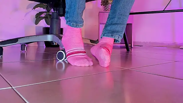 ArchieCollins online show from 09-18-25, 05:21