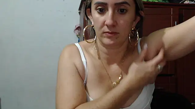 DeepAnal07 online show from 12-22-25, 01:28