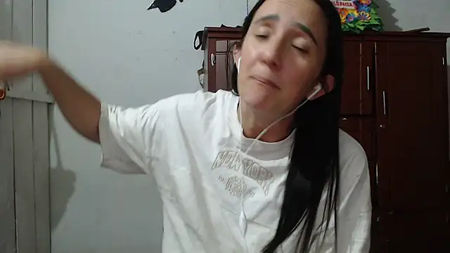 DeepAnal07 online show from 09-22-25, 03:23