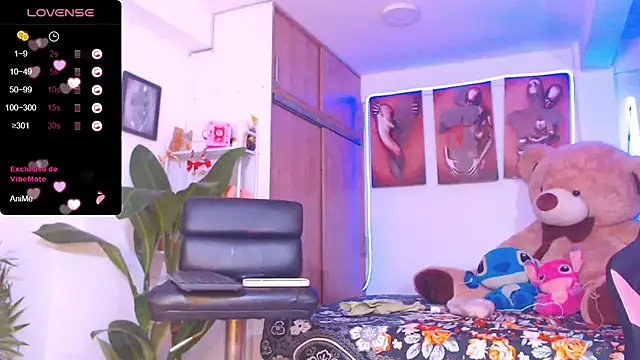 Snapshot of Hotgiirl_1 chatting on 11-03-25, 07:06 Hotgiirl 1 online show from 11-03-25, 07:06