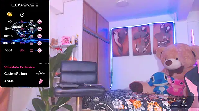 Snapshot of Hotgiirl_1 chatting on 11-15-25, 08:46 Hotgiirl 1 online show from 11-15-25, 08:46