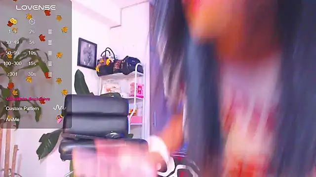 Snapshot of Hotgiirl_1 chatting on 02-05-26, 09:43 Hotgiirl 1 online show from 02-05-26, 09:43