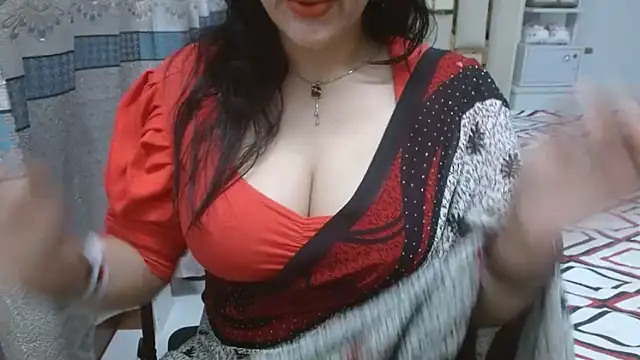 Lovelywife786 online show from 09-28-25, 06:04