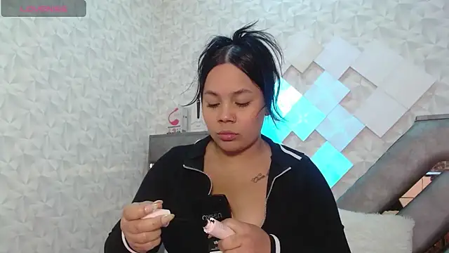 EmilyQueen3x online show from 10-08-25, 01:23