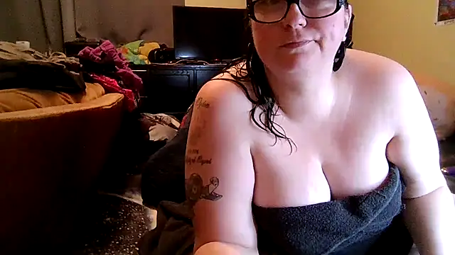 newfieocean online show from 11-11-25, 02:28