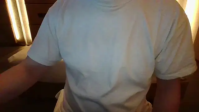 Snapshot of alessexxx24 chatting on 01-21-25, 08:11 alessexxx24 online show from 01-21-25, 08:11