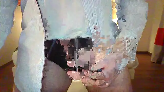 Snapshot of alessexxx24 chatting on 02-17-25, 07:55 alessexxx24 online show from 02-17-25, 07:55