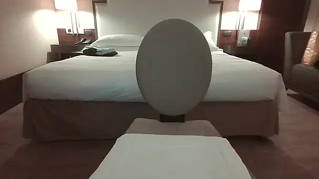 Snapshot of alessexxx24 chatting on 02-06-25, 08:45 alessexxx24 online show from 02-06-25, 08:45