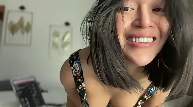 IvyOlivia online show from 12-05-24, 03:55