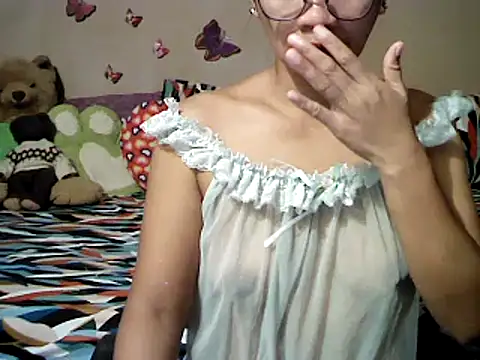 Mia Rein online show from 12-19-25, 01:53