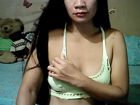 Mia Rein online show from 04-20-26, 02:07