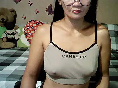 Mia Rein online show from 02-11-26, 01:38