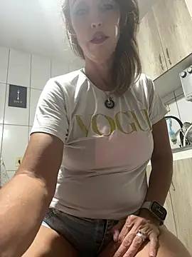 Snapshot of RAIRAsexy chatting on 01-18-25, 12:02 RAIRAsexy online show from 01-18-25, 12:02