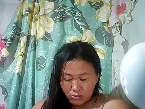 Sexyhorney4u online show from 10-31-25, 04:14