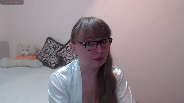 MargotLot online show from 03-10-25, 12:49