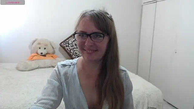 MargotLot online show from 04-29-26, 12:31