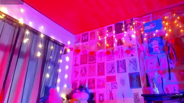 EmmaRusso online show from 02-11-26, 09:36