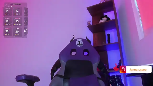 EmmaRusso online show from 04-04-26, 07:53