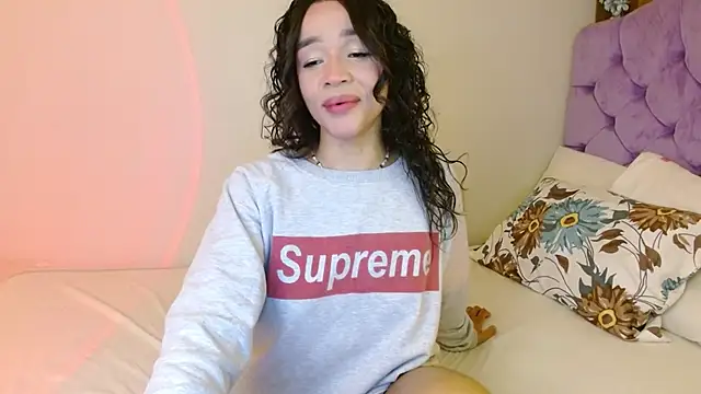 kiarablue online show from 09-12-25, 01:50