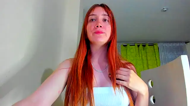 Snapshot of horny__molly_ chatting on 02-23-25, 07:33 horny  molly  online show from 02-23-25, 07:33