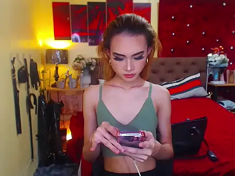 MeatyhorsecockMistress online show from 10-24-25, 12:48