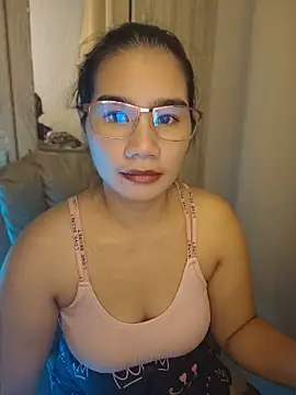 Kissy07 online show from 03-08-26, 01:11