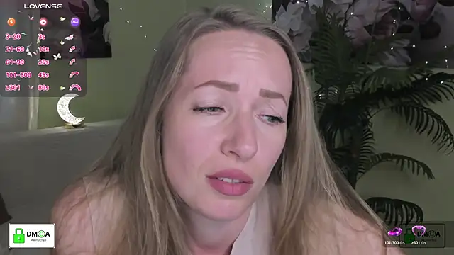 Queenymel online show from 06-20-26, 04:34