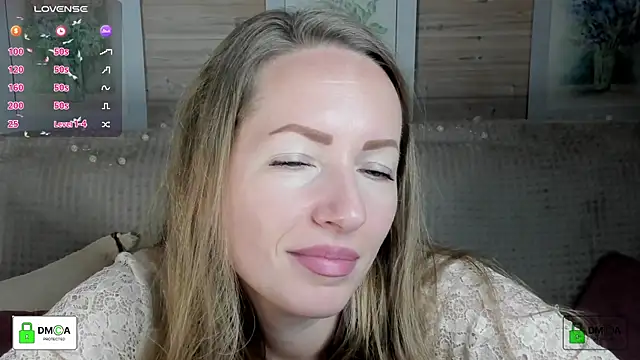 Queenymel online show from 11-05-25, 01:03