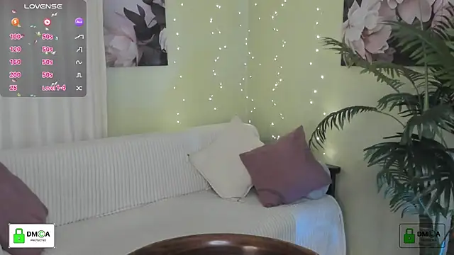 Queenymel online show from 03-18-26, 04:19