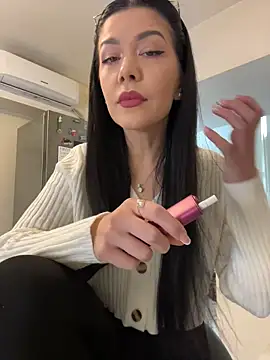 Snapshot of denise_k chatting on 02-21-26, 12:40 denise k online show from 02-21-26, 12:40