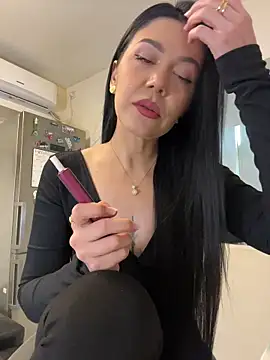 Snapshot of denise_k chatting on 03-29-26, 11:34 denise k online show from 03-29-26, 11:34