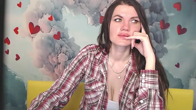 Snapshot of MilaLoona chatting on 03-01-25, 10:24 MilaLoona online show from 03-01-25, 10:24