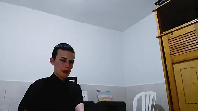 Cocain Atenea online show from 12-19-25, 09:06