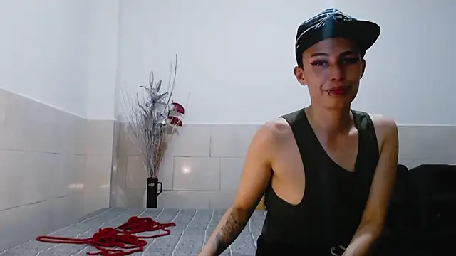 Cocain Atenea online show from 12-15-25, 07:09