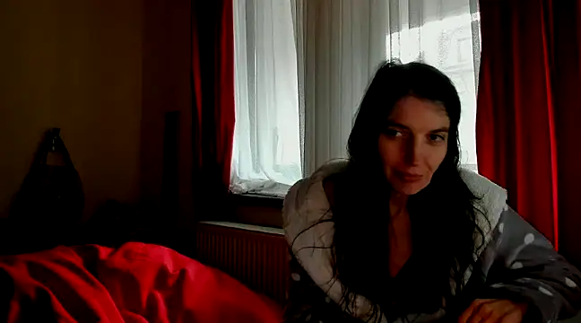 Snapshot of AliceisHome chatting on 01-05-25, 01:47 AliceisHome online show from 01-05-25, 01:47